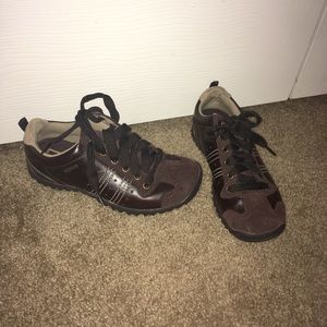 Skechers Sneakers 6 Worn Once
